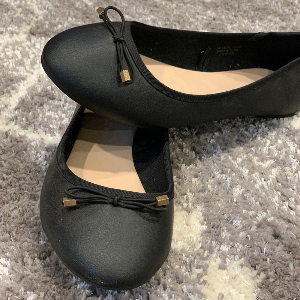 Black Ballerina Flats